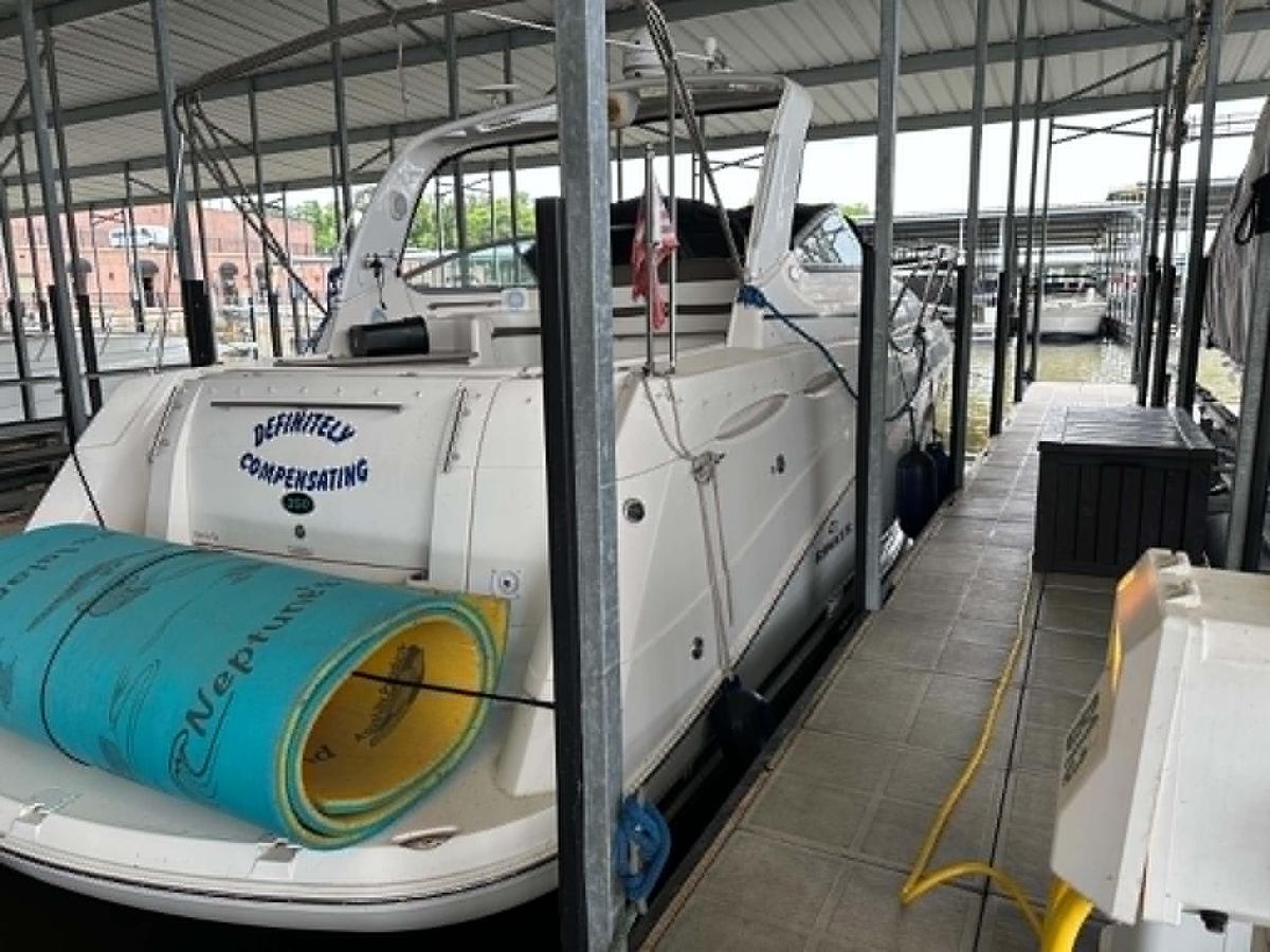 Used 2007 Rinker 350 Express