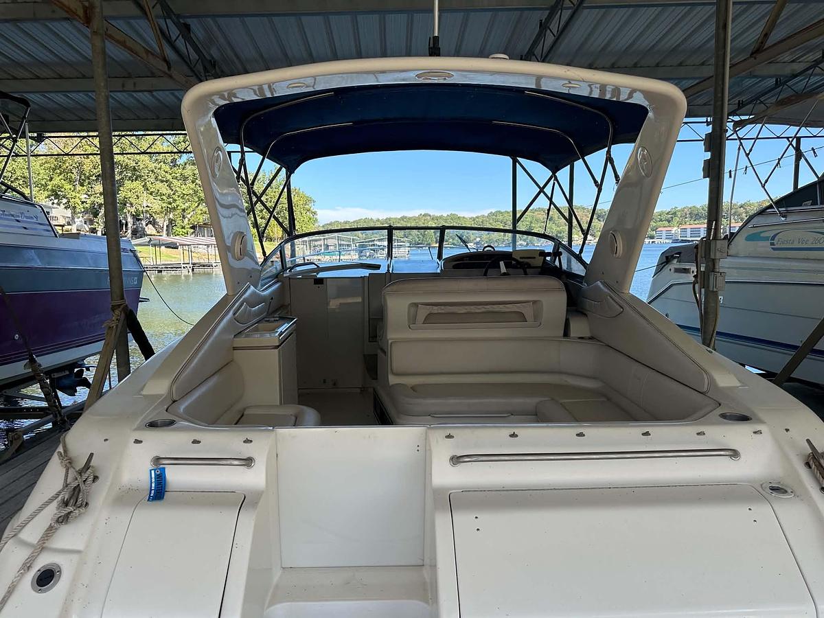 Used 1992 Regal 322 Commodore