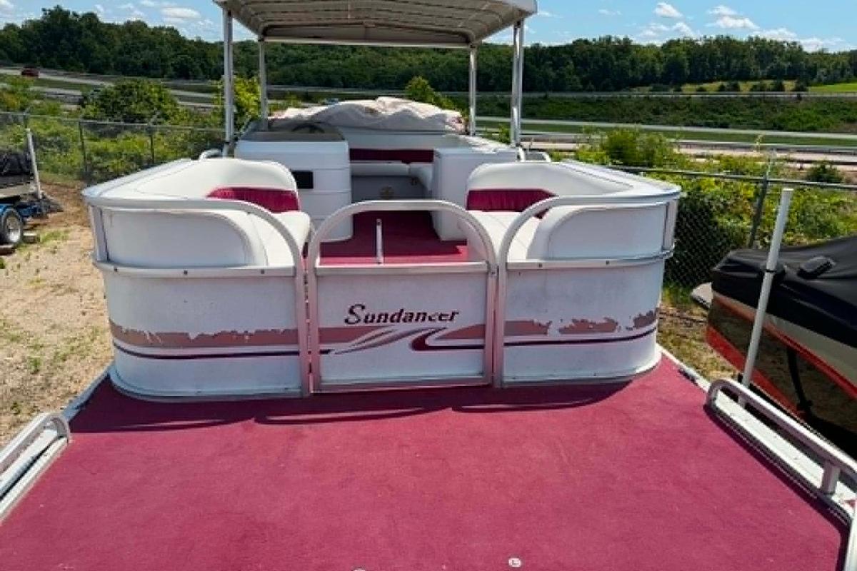 Used 1999 Sundancer Pontoons 26 D Legend