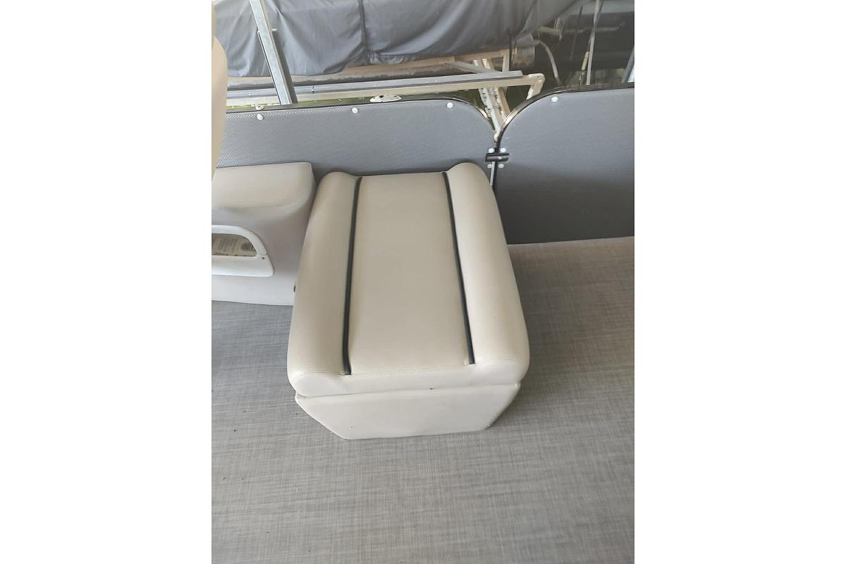 Used 2023 PlayCraft 27 Infinity