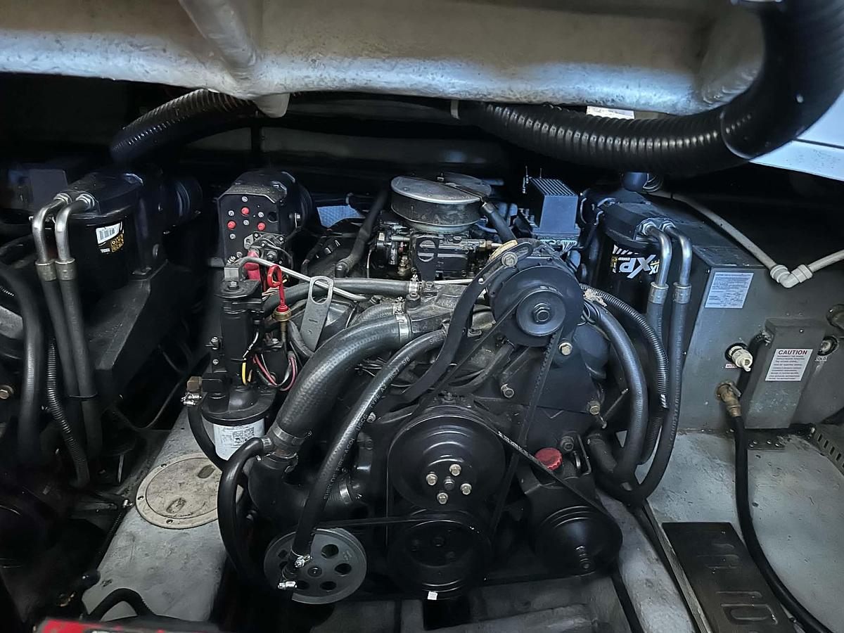 Used 1992 Regal 322 Commodore