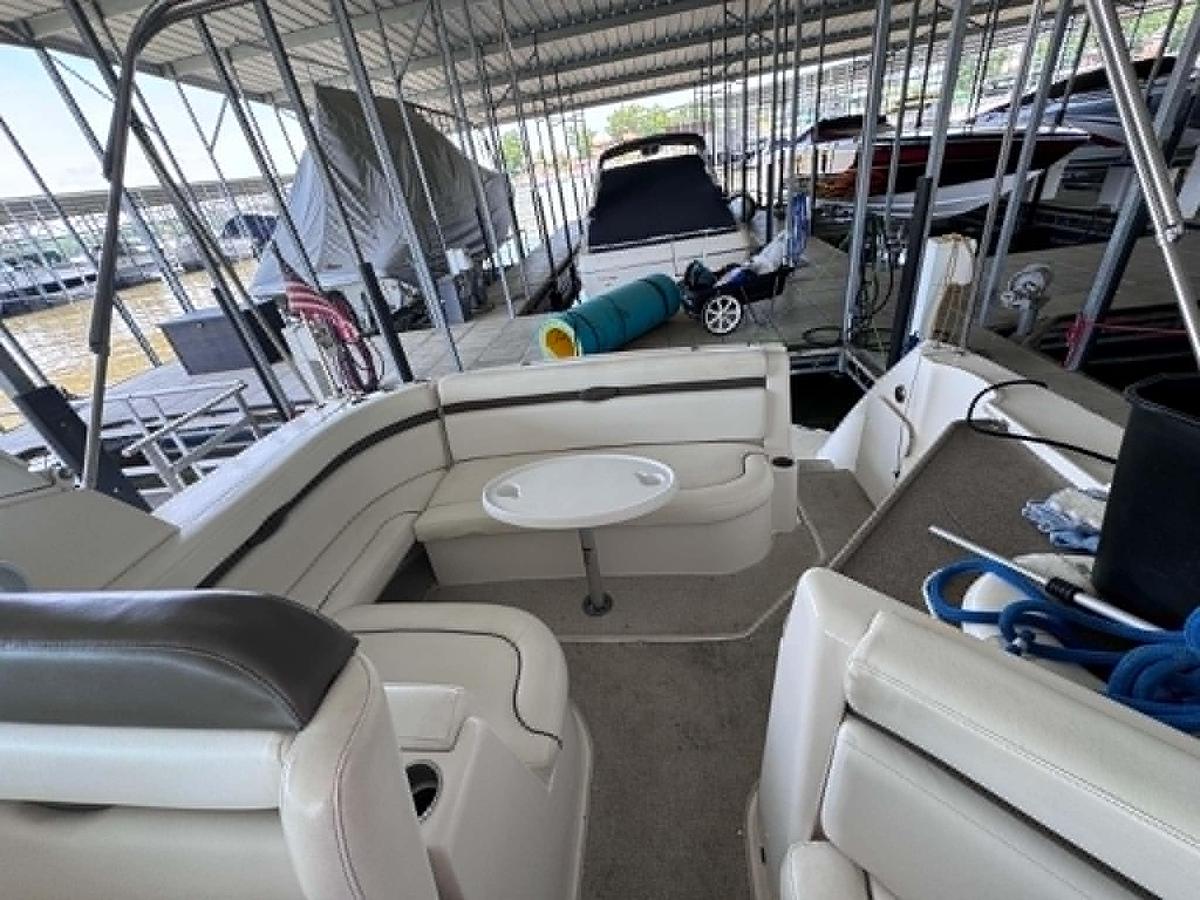 Used 2007 Rinker 350 Express