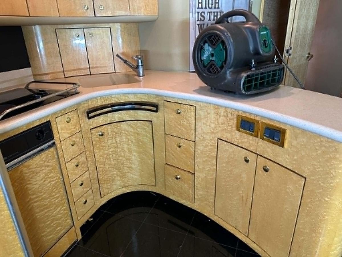 Used 1998 Sea Ray 630 Super Sun Sport