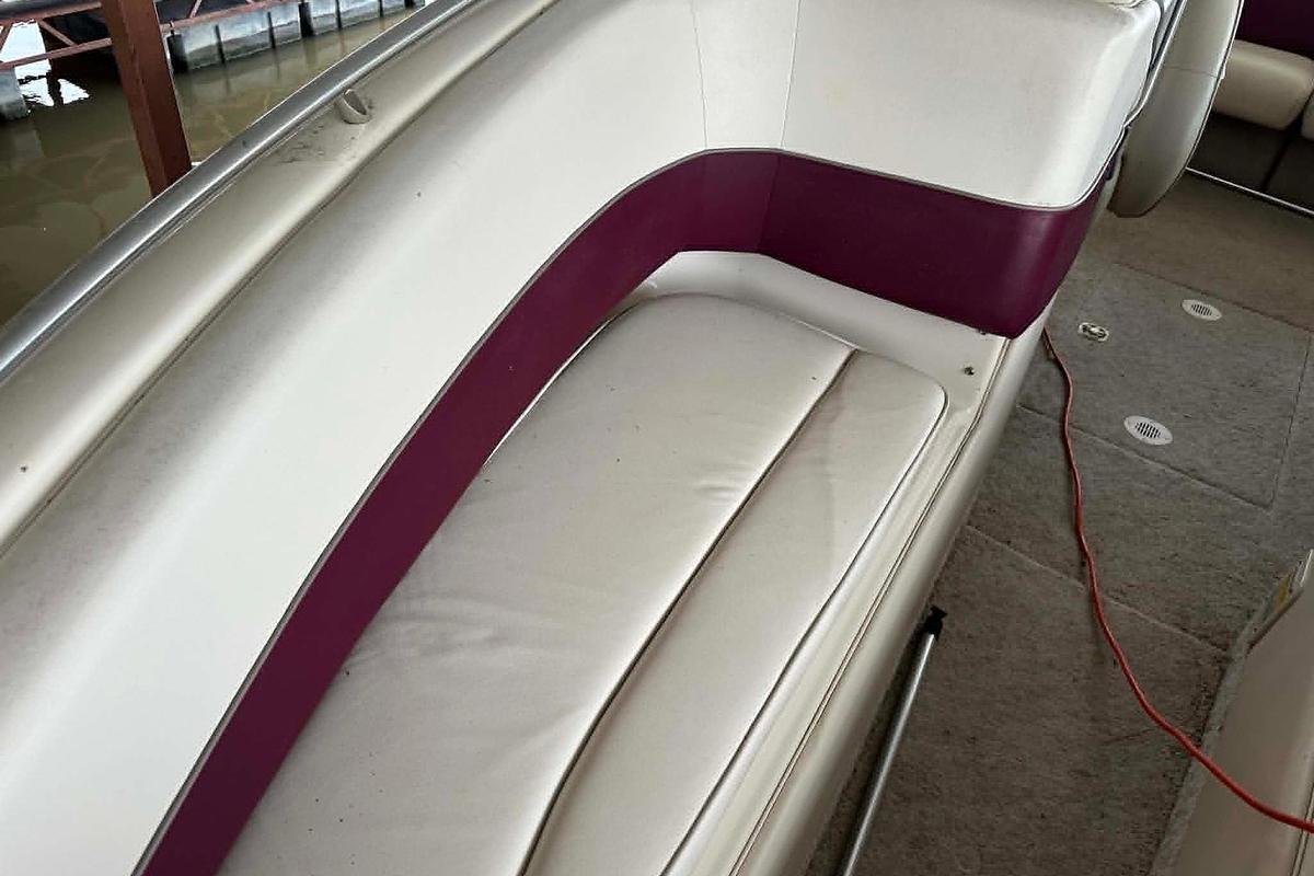 Used 1998 Crownline 248 BR