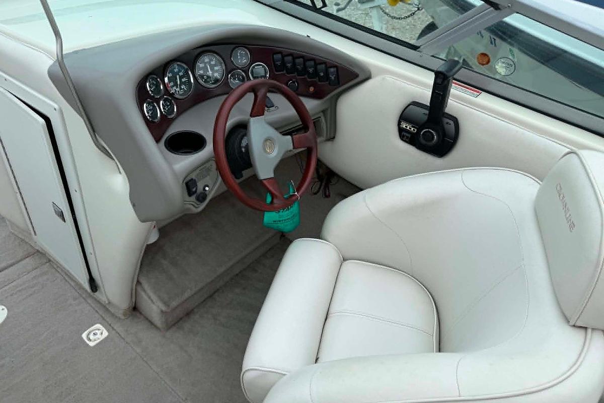 Used 1999 Crownline 266 BR