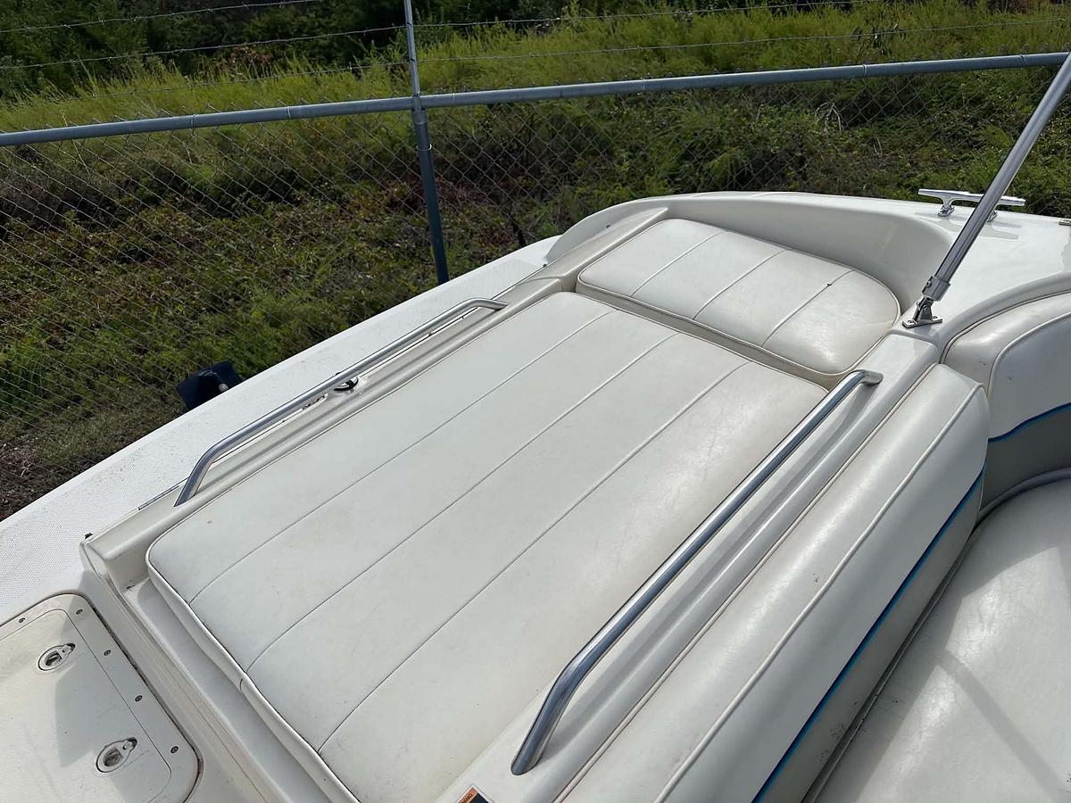 Used 1997 Bayliner 2659 Rendezvous