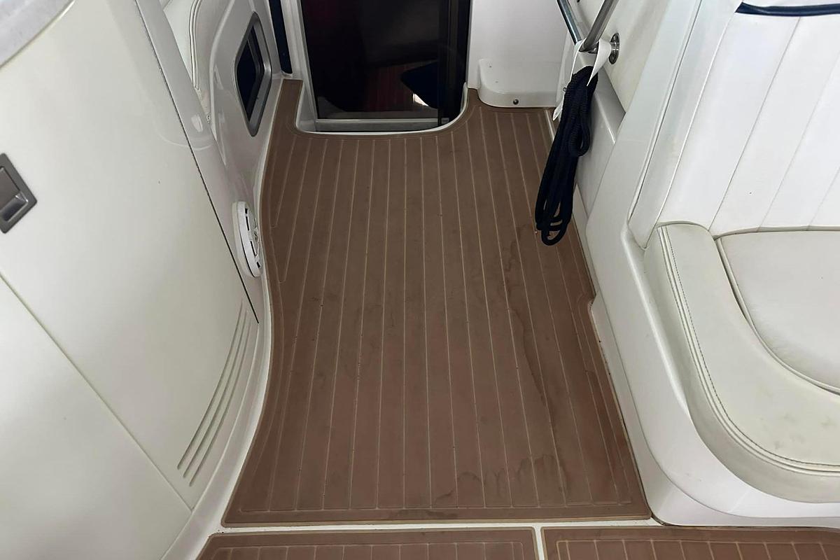 Used 2004 Cobalt 360 Cruiser