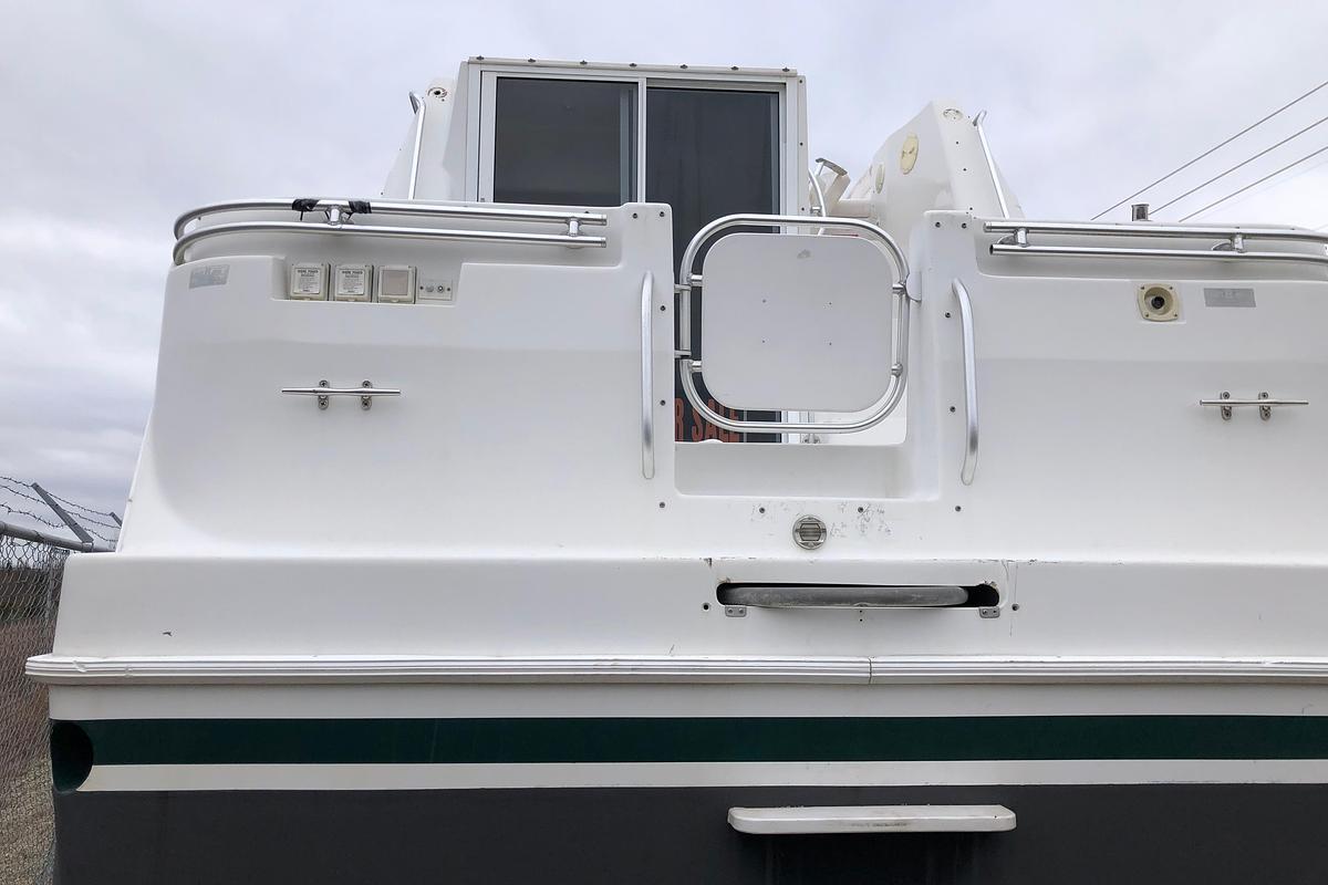 Used 1994 Mainship 31 Sedan Bridge
