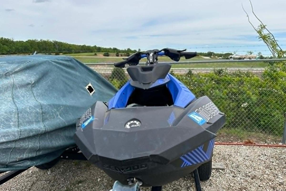 Used 2022 Sea-Doo Spark Trixx 2up