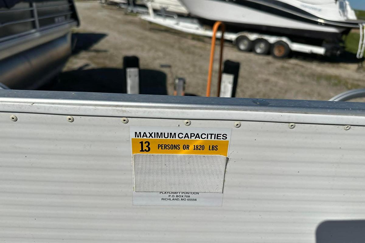 Used 1999 PlayCraft Sport 2400