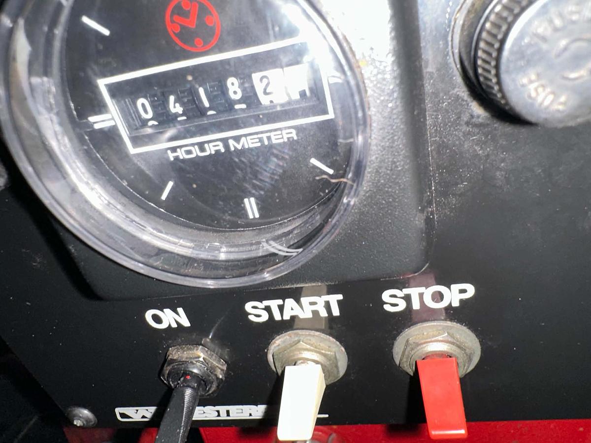 Used 1992 Regal 322 Commodore