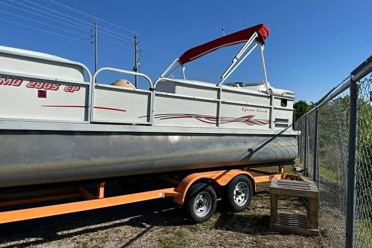 Used 1999 PlayCraft Sport 2400