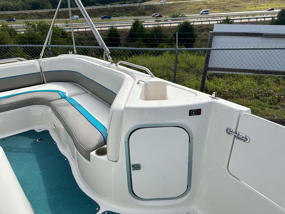 Used 1997 Bayliner 2659 Rendezvous