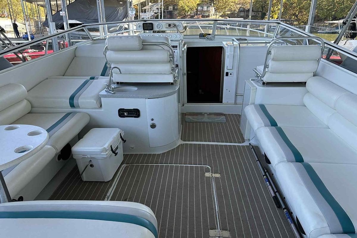 Used 1993 Mainship Mediterranean 39