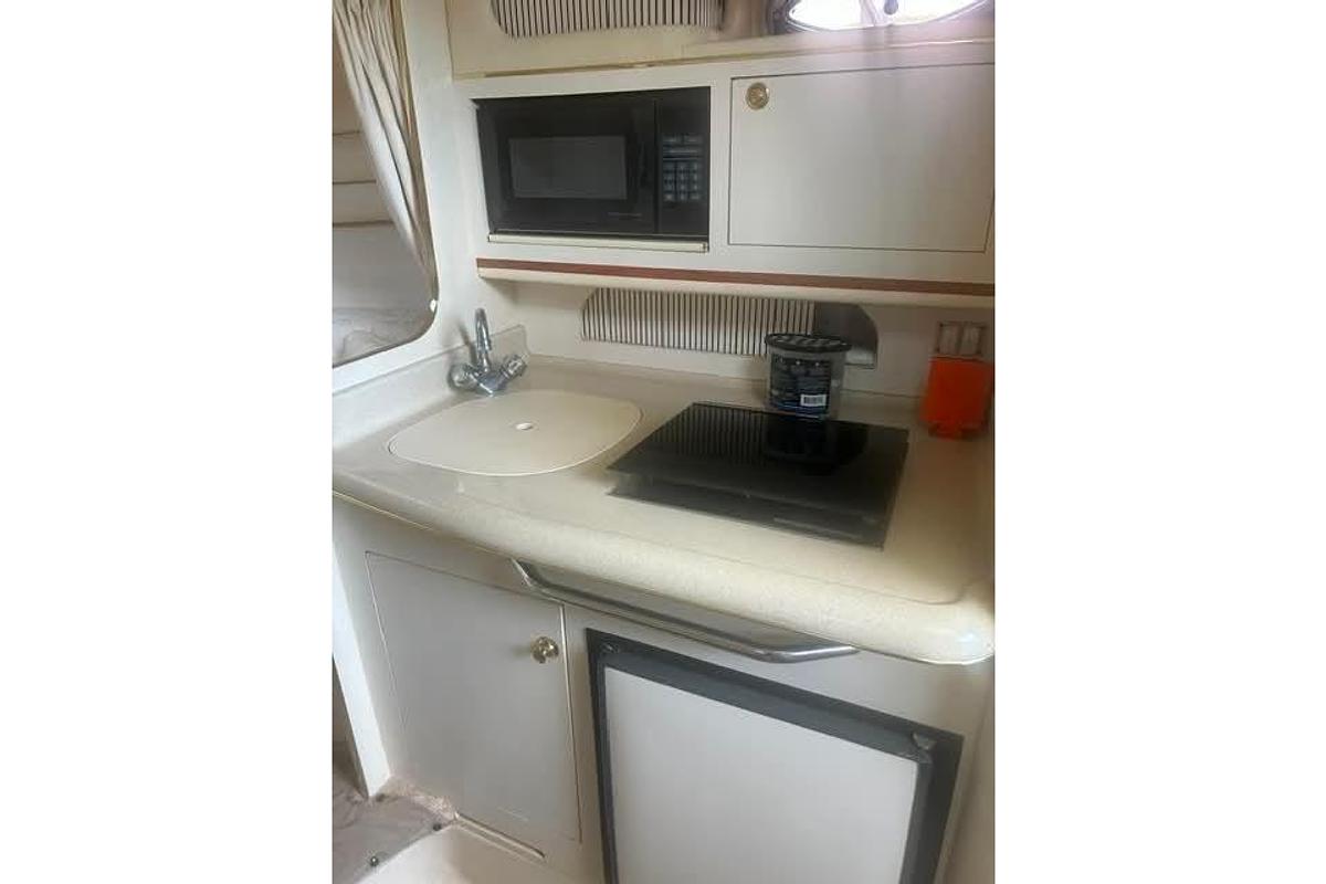 Used 2000 Sea Ray 270 Sundancer