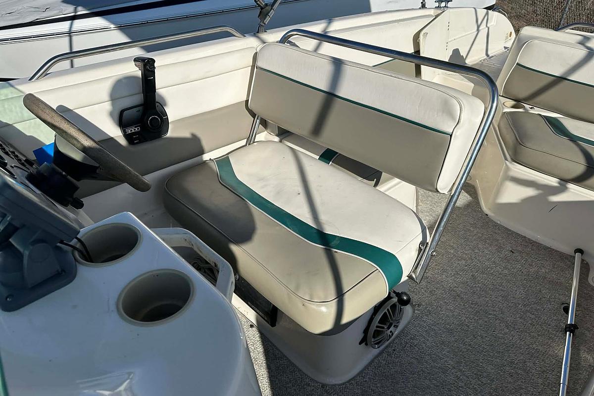 Used 1998 Bayliner 2659 Rendezvous