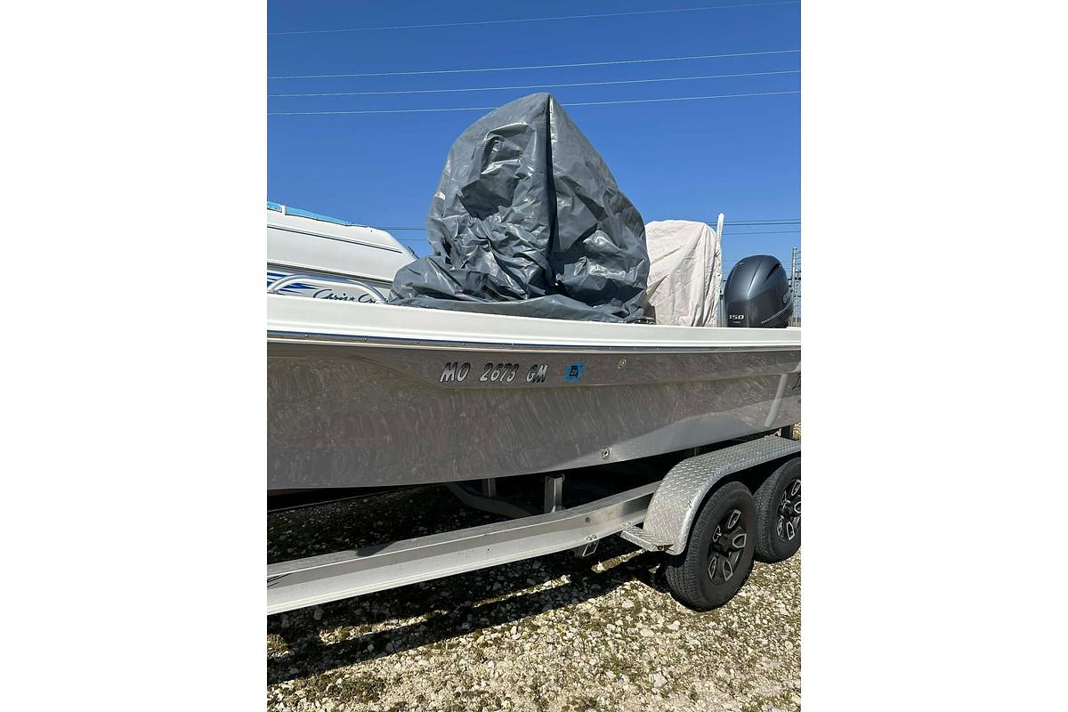 Used 2022 KenCraft Bayrider 219 Bay