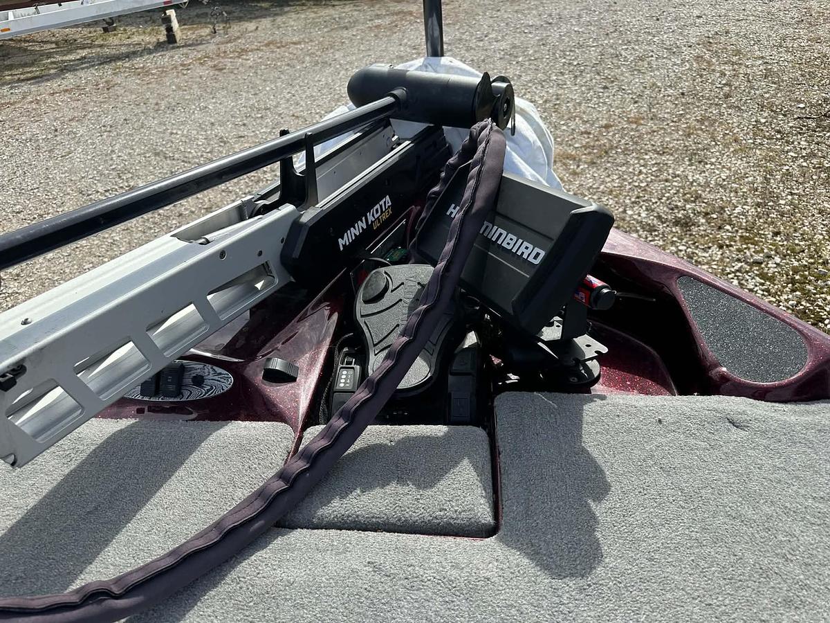 Used 2022 Bass Cat Carcal