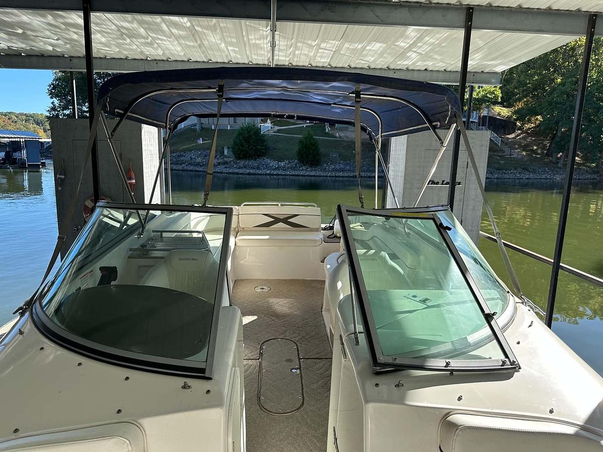 Used 2006 Rinker 282 Captiva