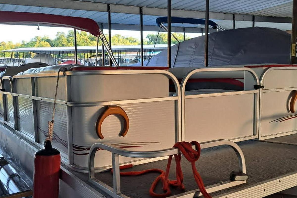Used 1999 PlayCraft Sport 2400