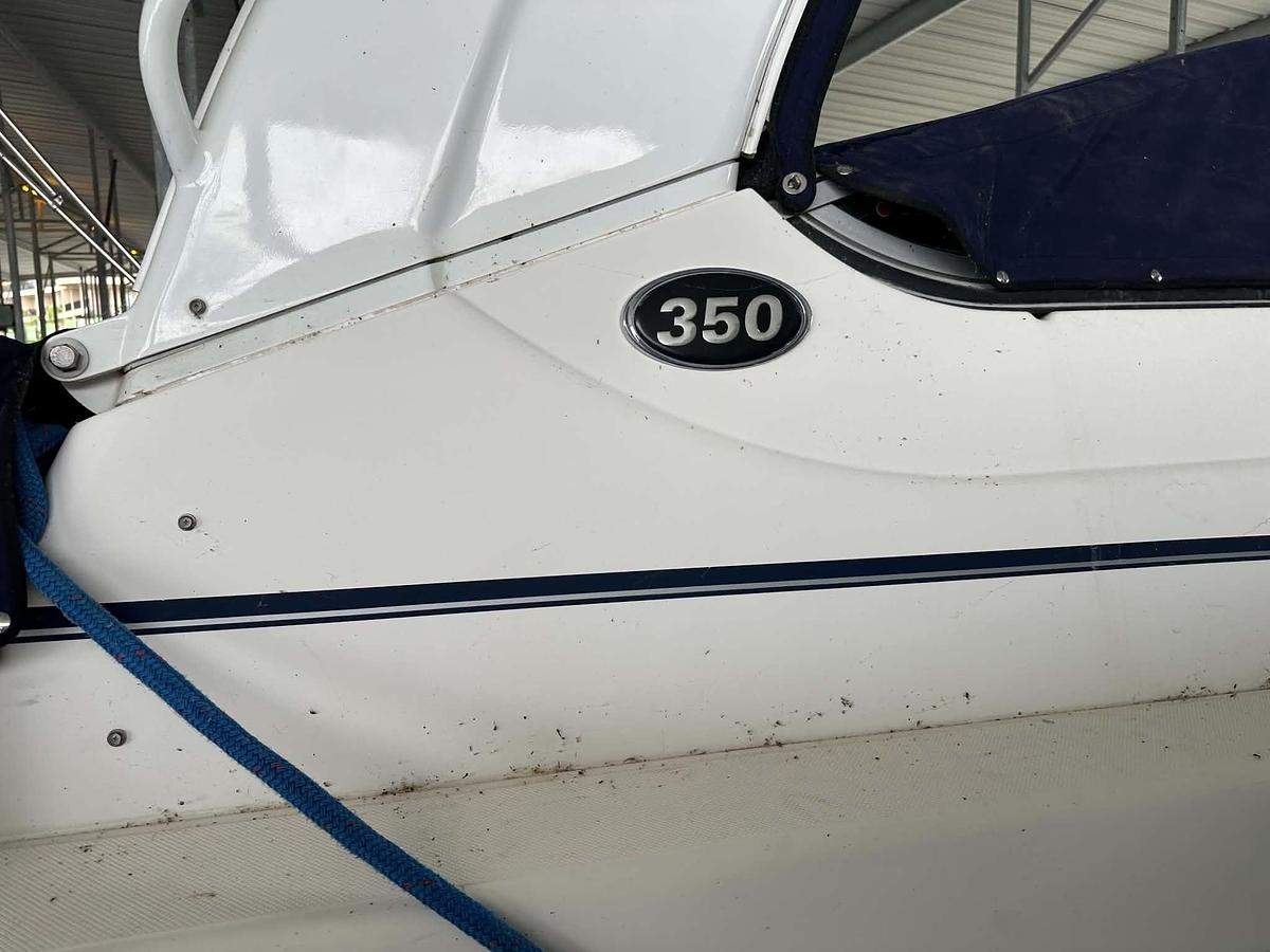 Used 2007 Rinker 350 Express