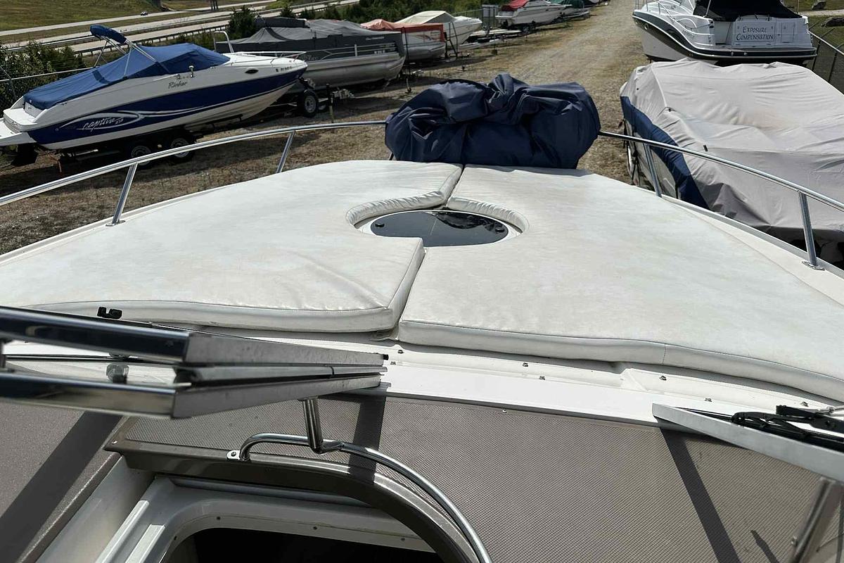 Used 2005 Regal 3350 Sport Cruiser
