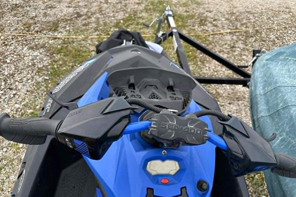 Used 2022 Sea-Doo Spark Trixx 2up