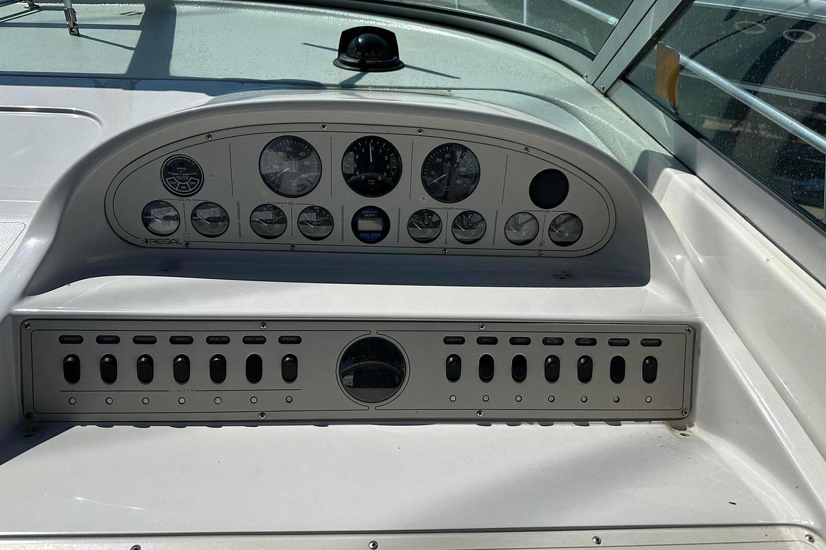 Used 1992 Regal Commodore 400
