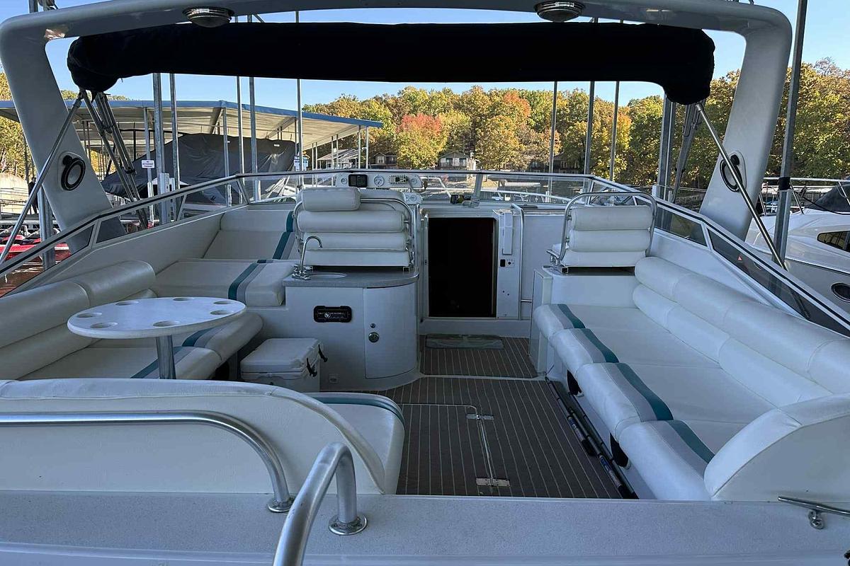 Used 1993 Mainship Mediterranean 39