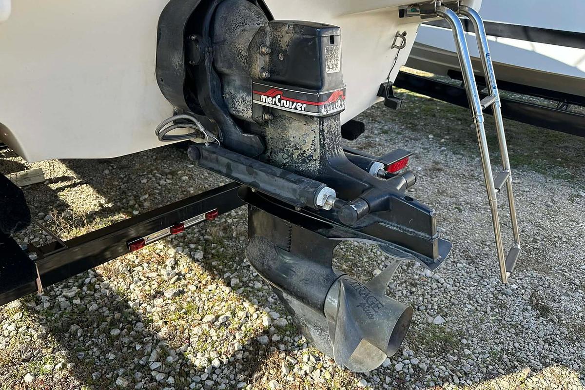 Used 1998 Bayliner 2659 Rendezvous