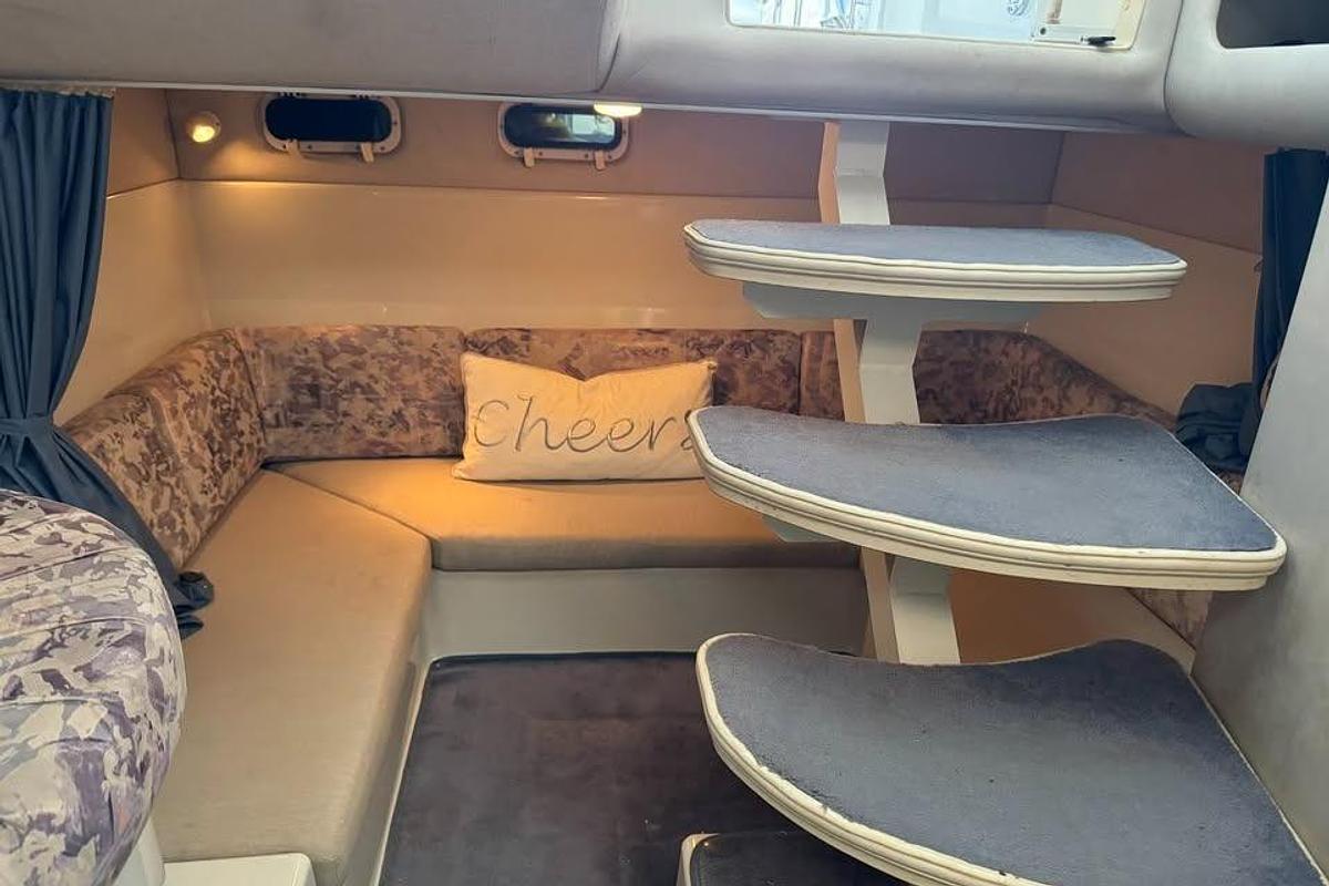Used 1994 Chris-Craft 322 Crowne
