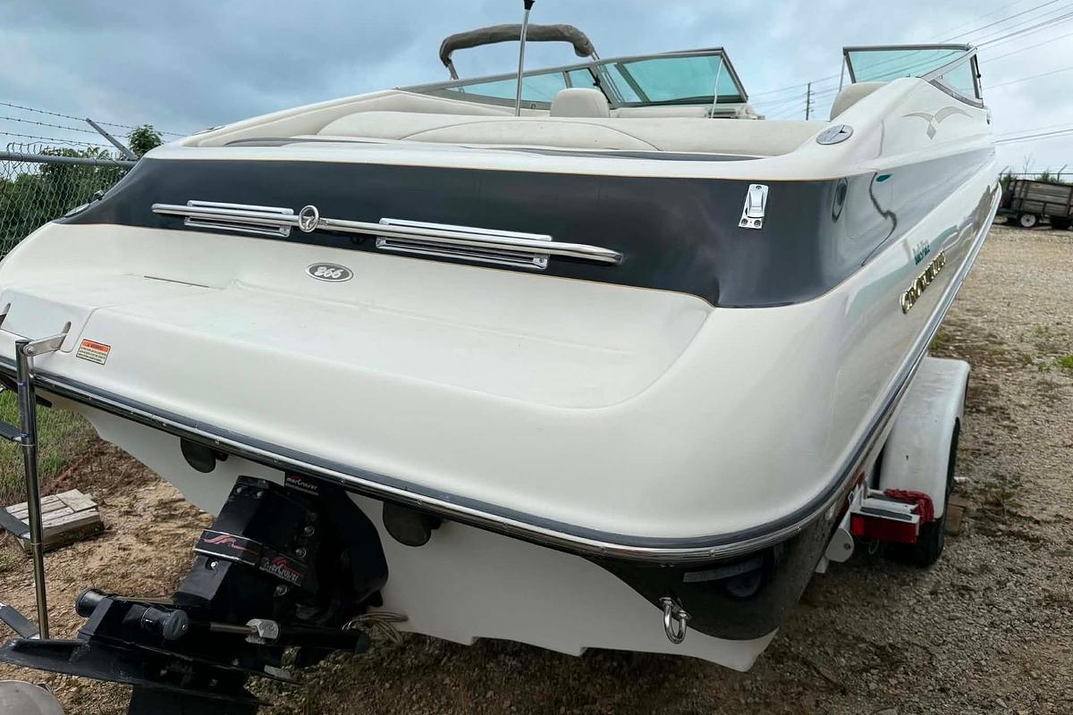 Used 1999 Crownline 266 BR