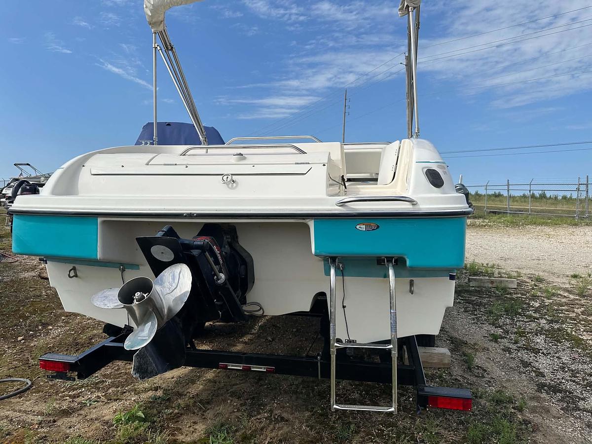 Used 1997 Bayliner 2659 Rendezvous