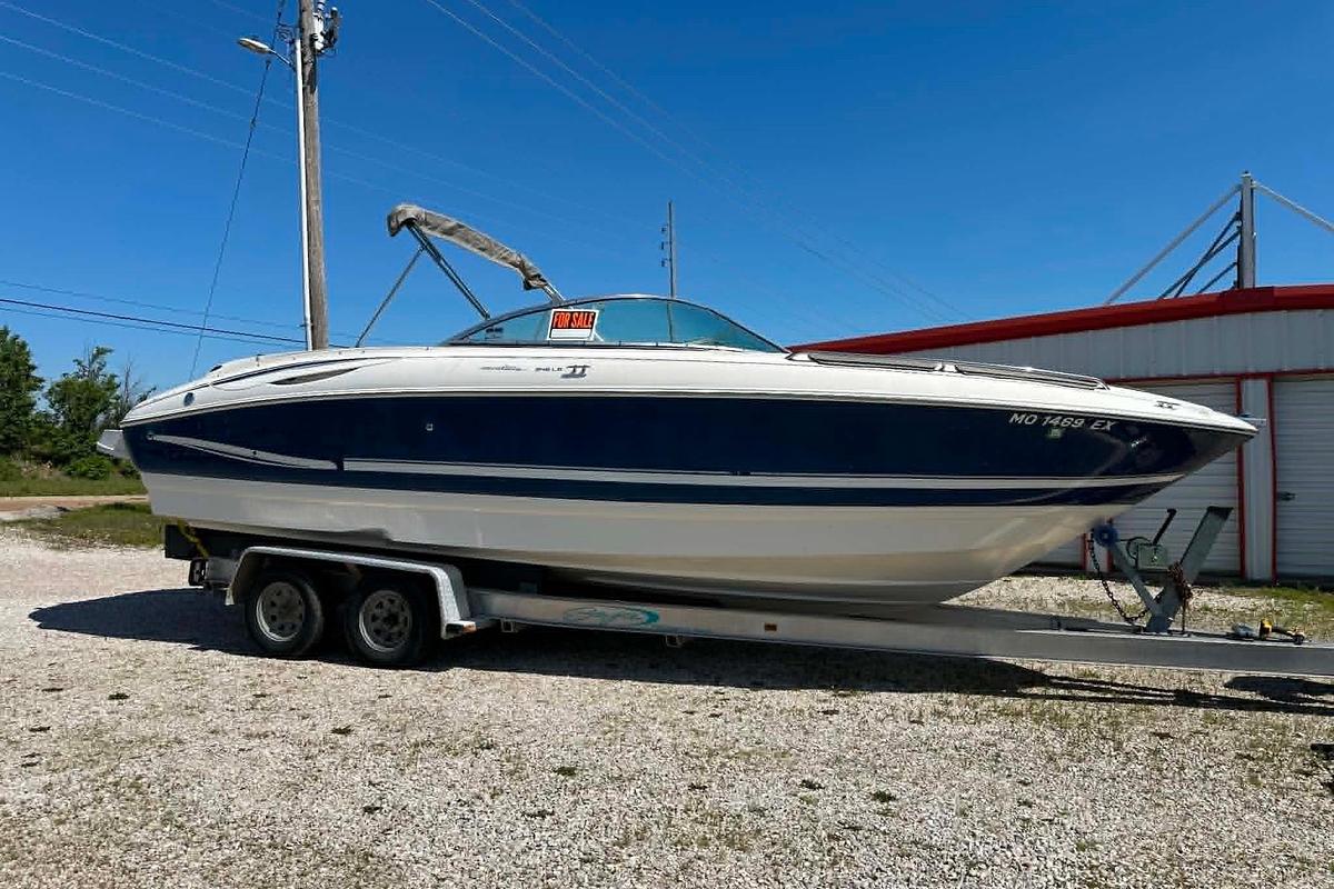 Used 2001 Monterey 248LS Montura Bowrider