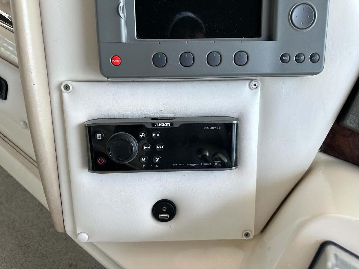 Used 1998 Sea Ray 630 Super Sun Sport
