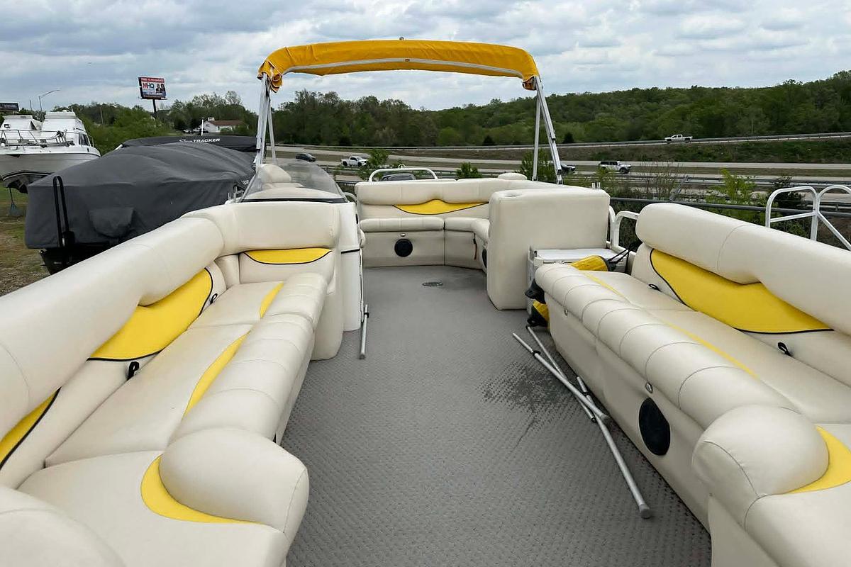 Used 2011 Bentley Pontoons 250/253 Elite Admiral