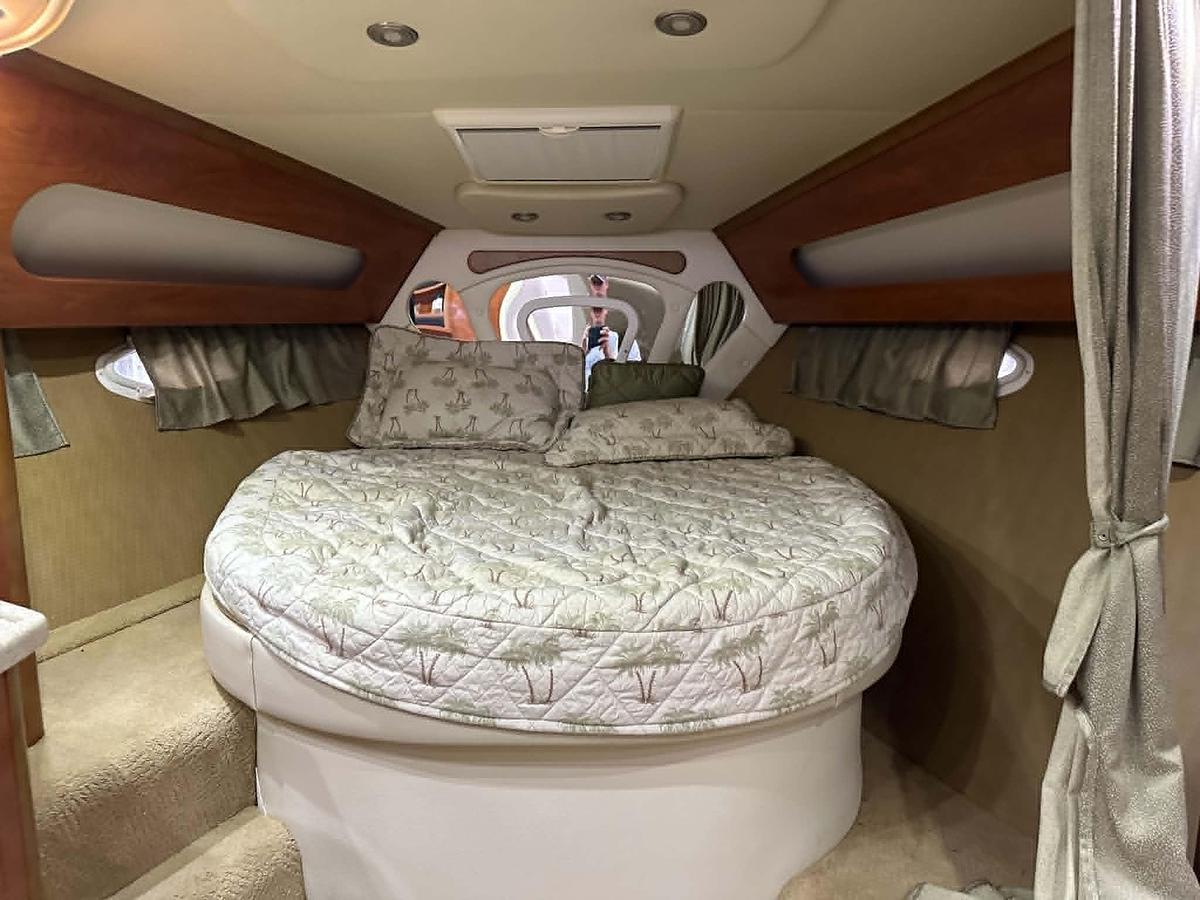 Used 2007 Rinker 350 Express