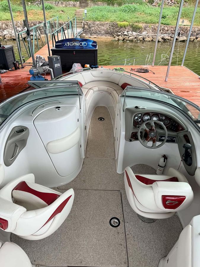 Used 2009 Crownline 270 Bow Rider