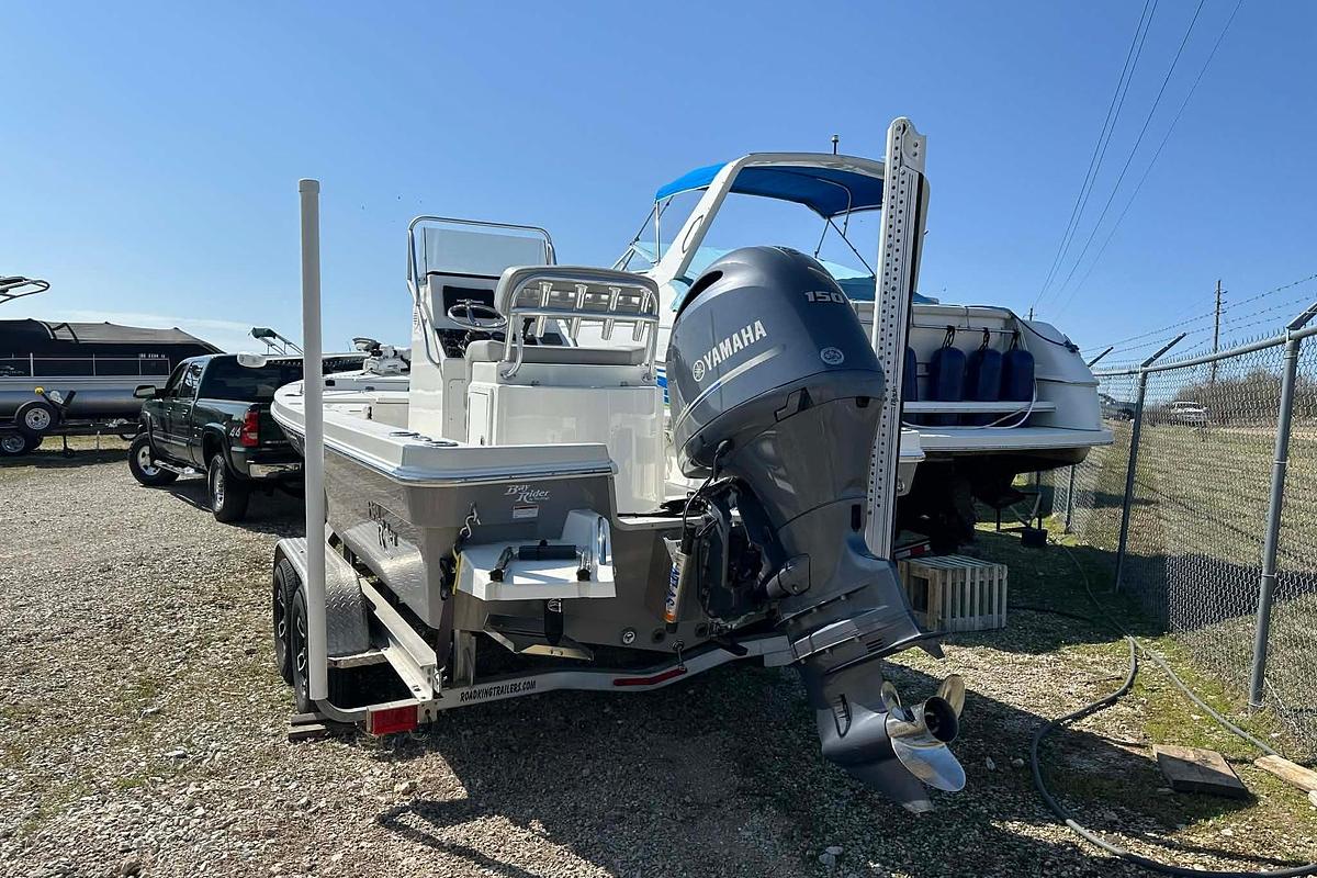 Used 2022 KenCraft Bayrider 219 Bay
