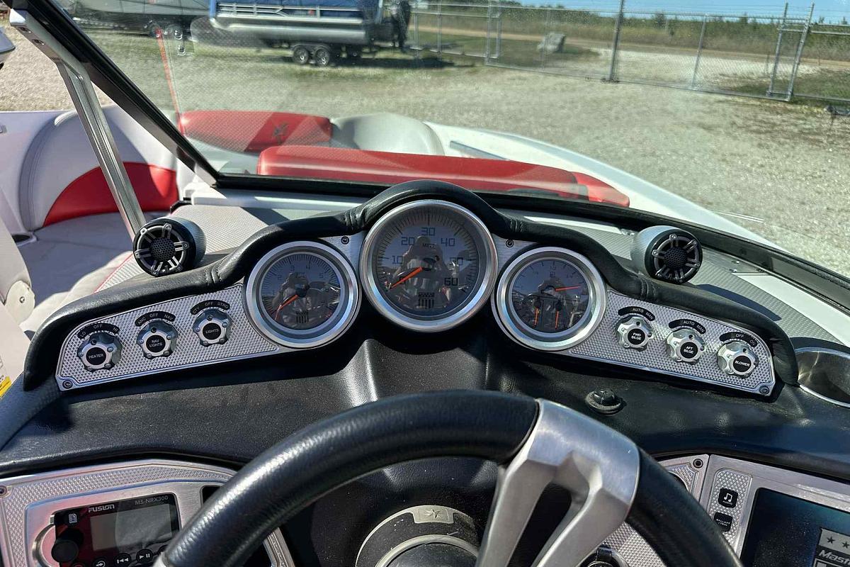 Used 2016 MasterCraft X23