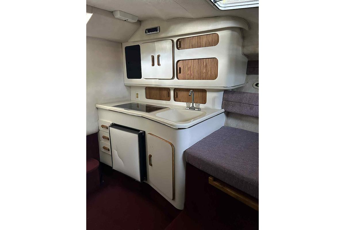 Used 1992 Sea Ray 300 Weekender
