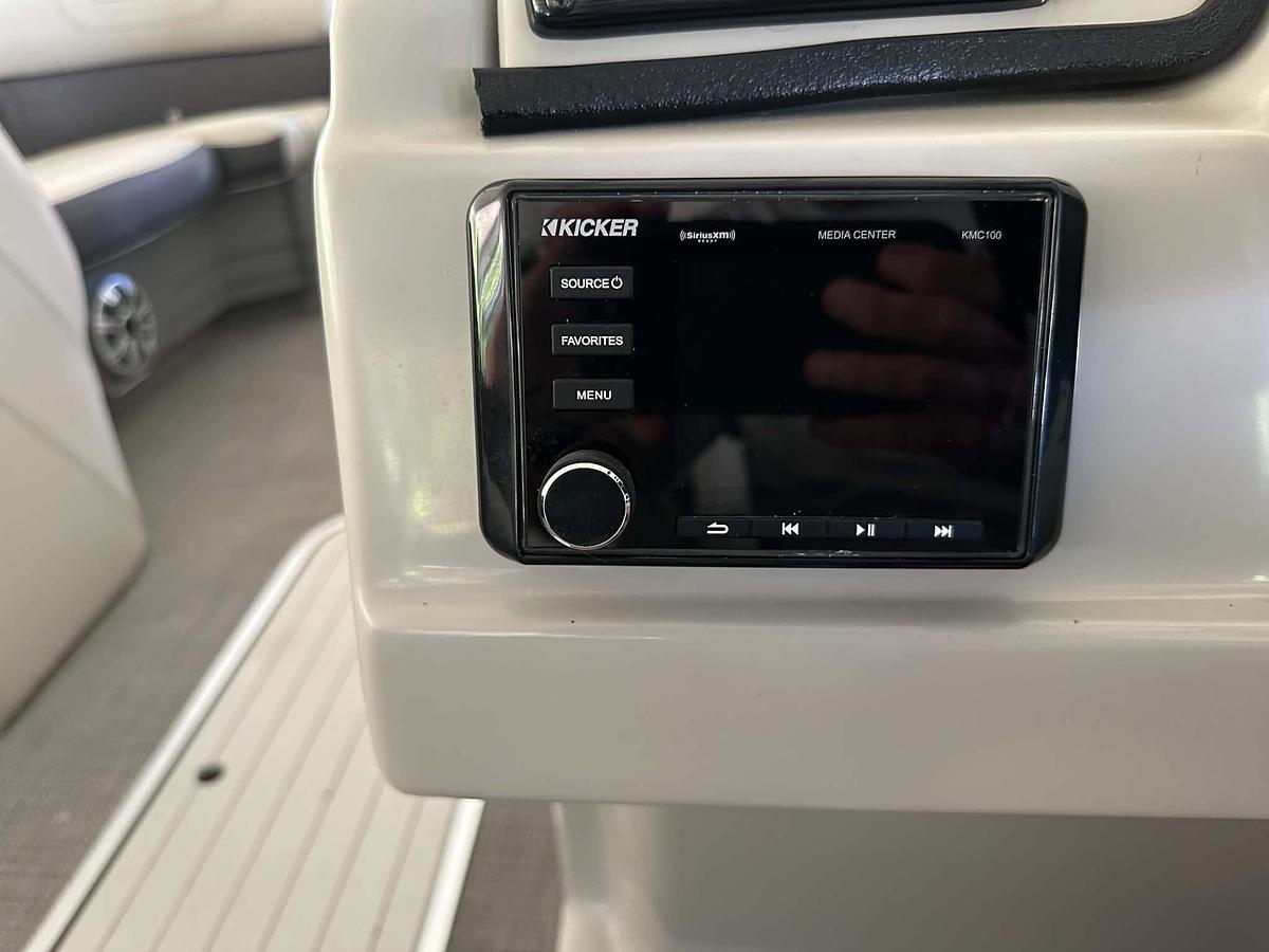 Used 2020 Starcraft SLS3