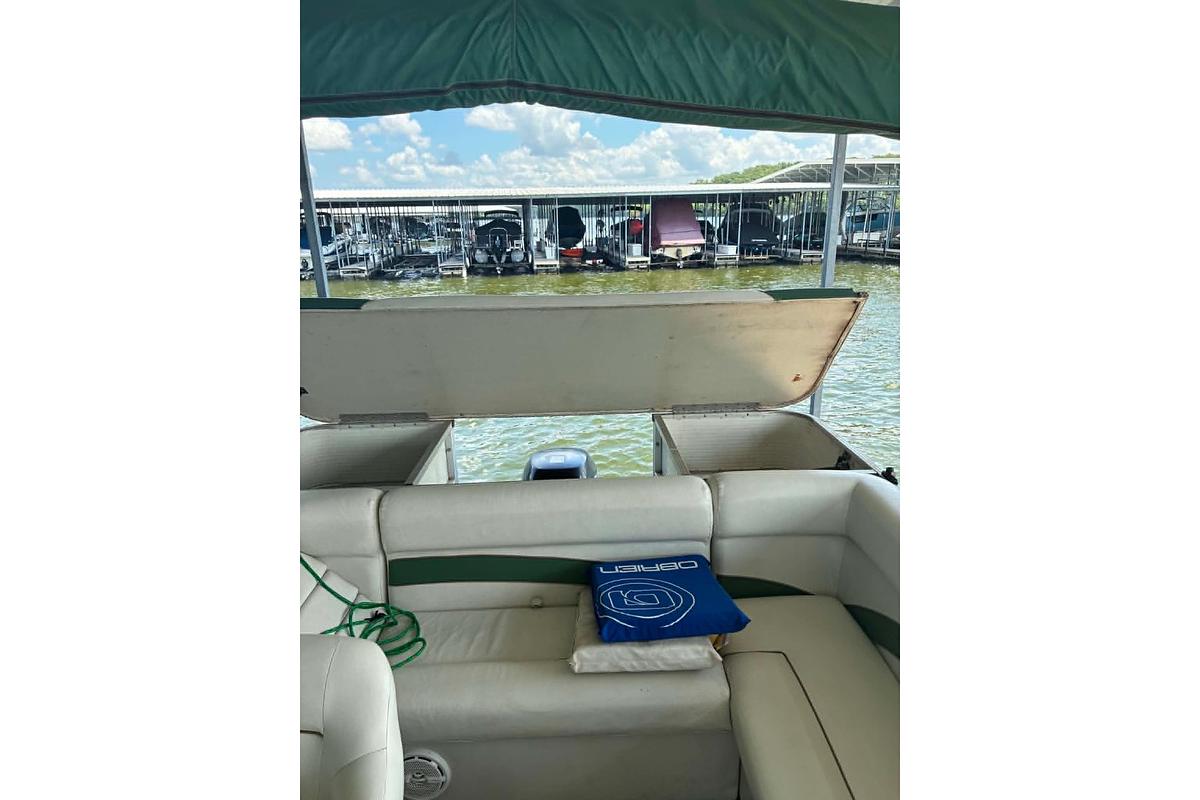 Used 2001 Landau DX 24