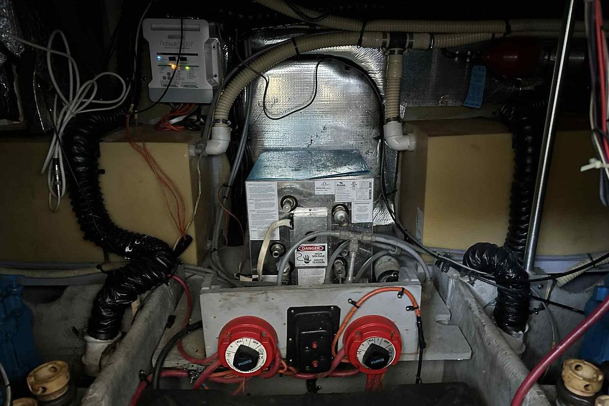 Used 1993 Mainship Mediterranean 39