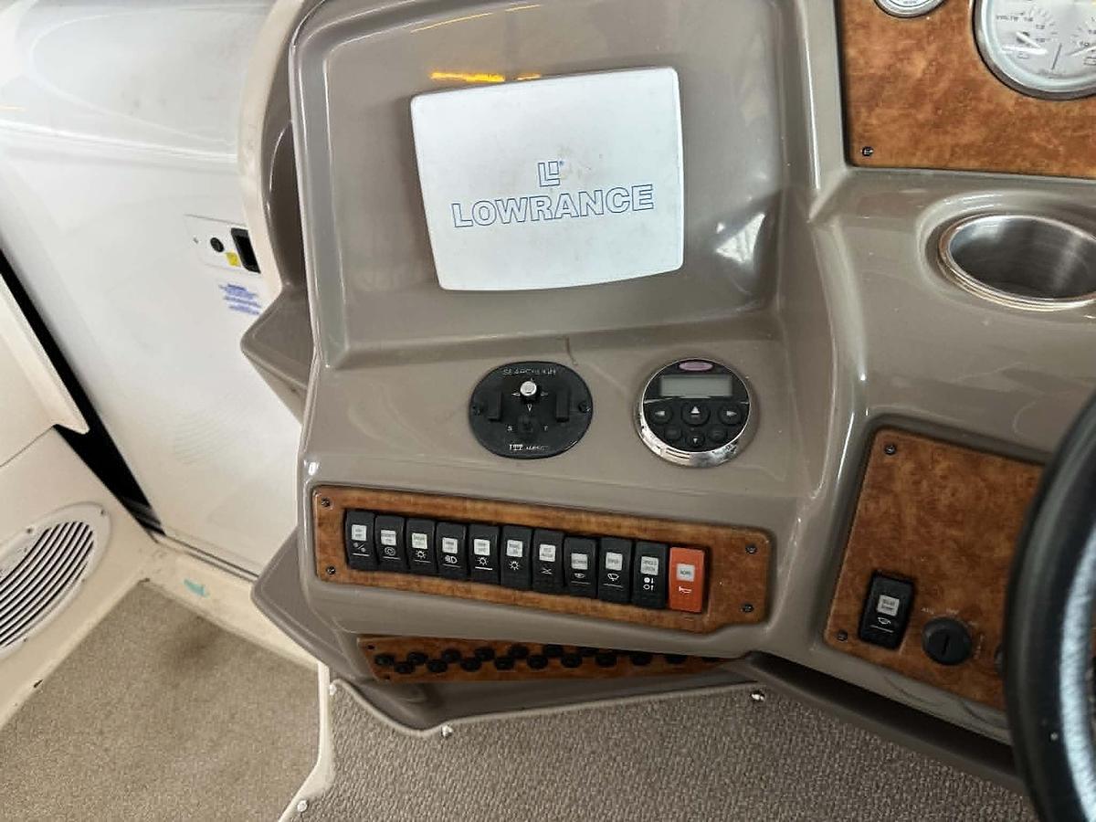 Used 2007 Rinker 350 Express