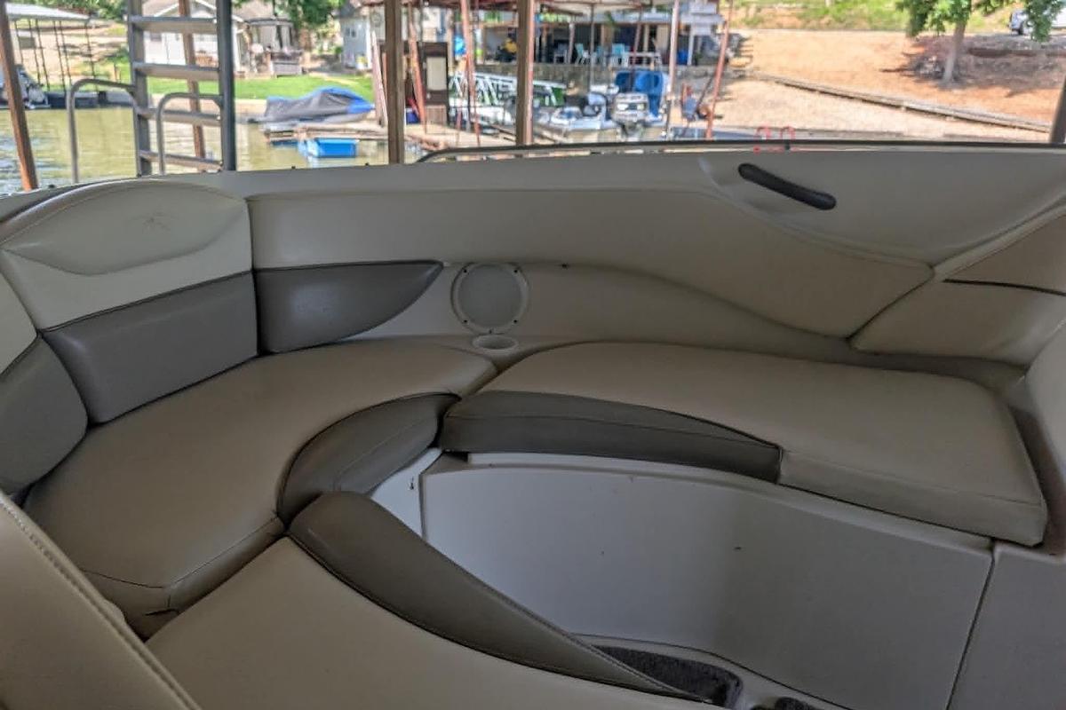 Used 2001 Monterey 248LS Montura Bowrider