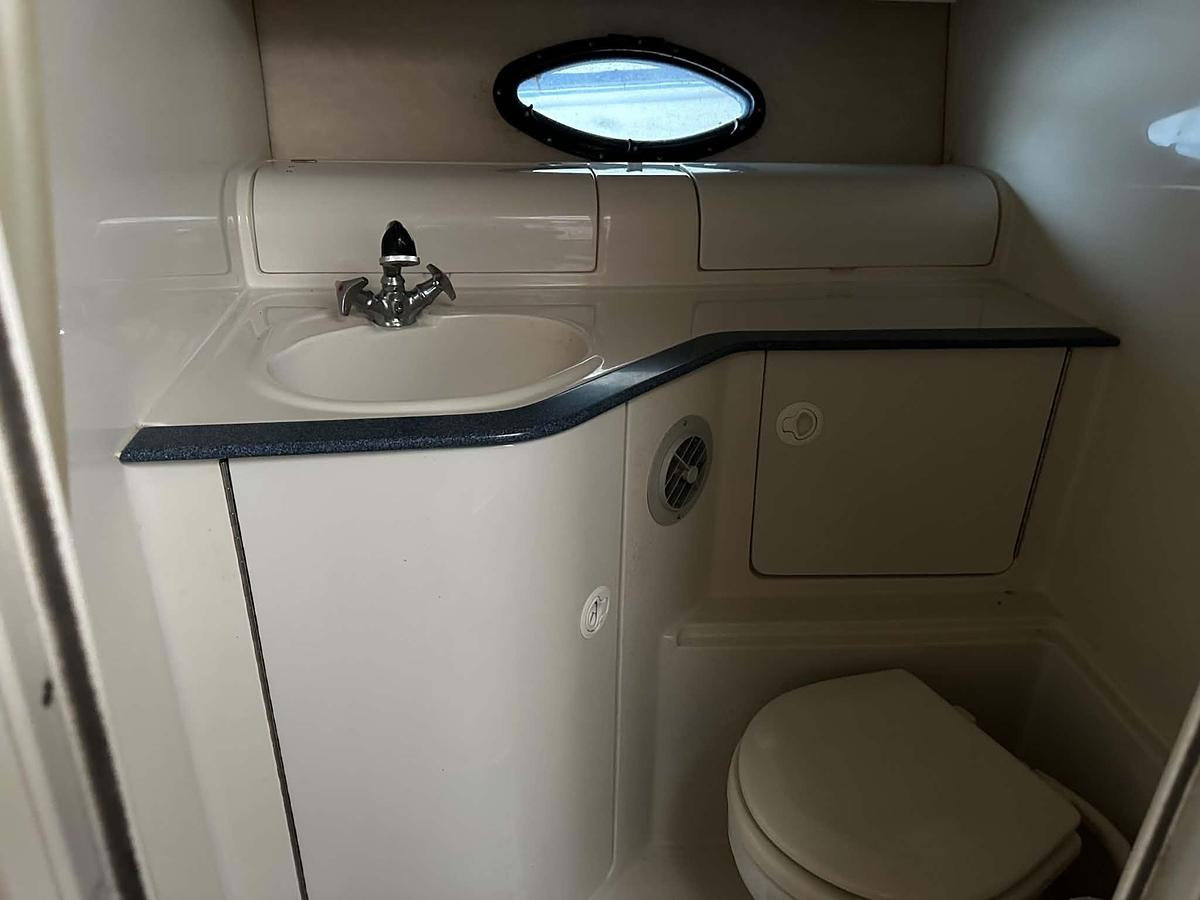 Used 1992 Regal 322 Commodore