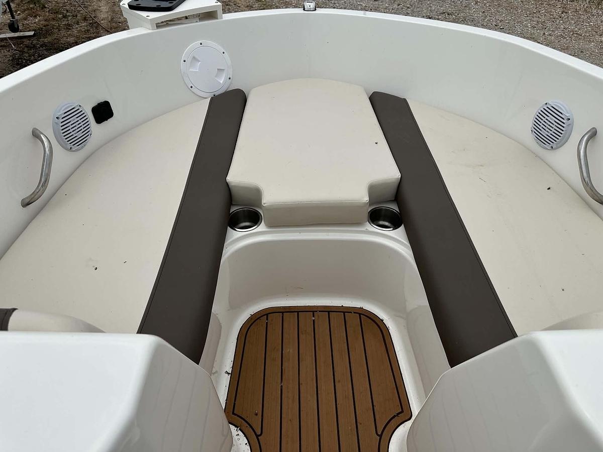 Used 2023 Bayliner Element E21