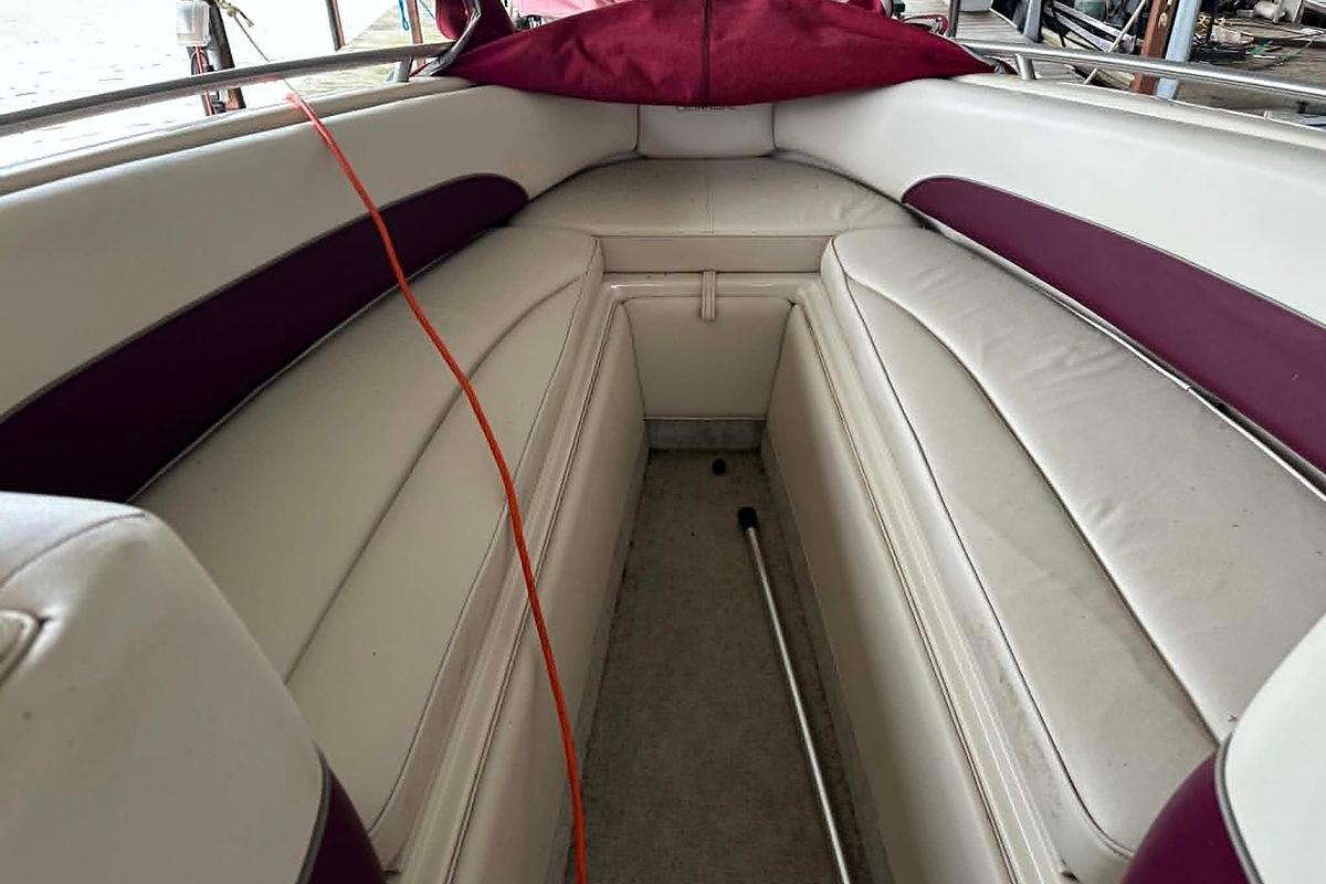 Used 1998 Crownline 248 BR