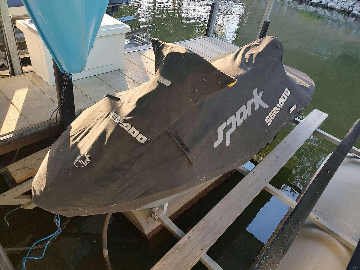 Used 2015 Sea-Doo Spark 2up